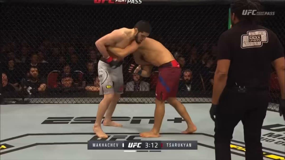 The Night A Future Champion Almost Got Knocked Out Cold