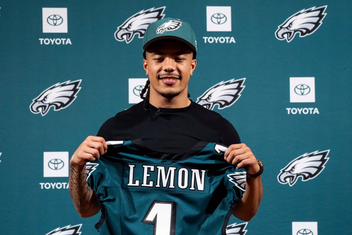 First-Round Pick Makai Lemon Signs Rookie Deal With NFL Team